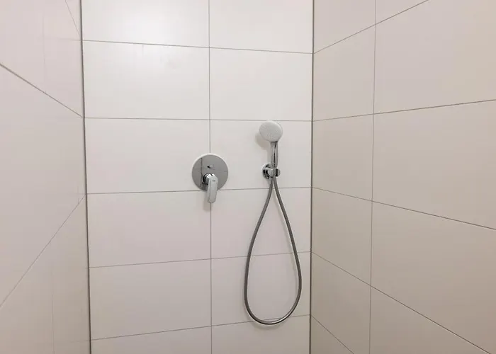 Large 110 Qm, 3 Bedrooms And Very 1-12 Guests Apartment