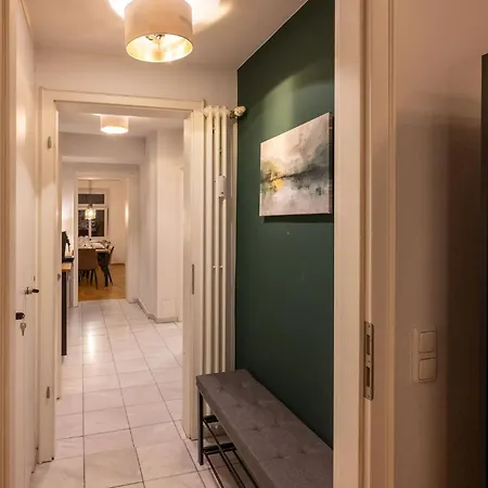 Apartment Large 110 Qm, 3 Bedrooms&very 1-12 Guests
